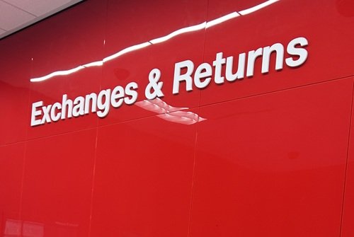 Target returns desk